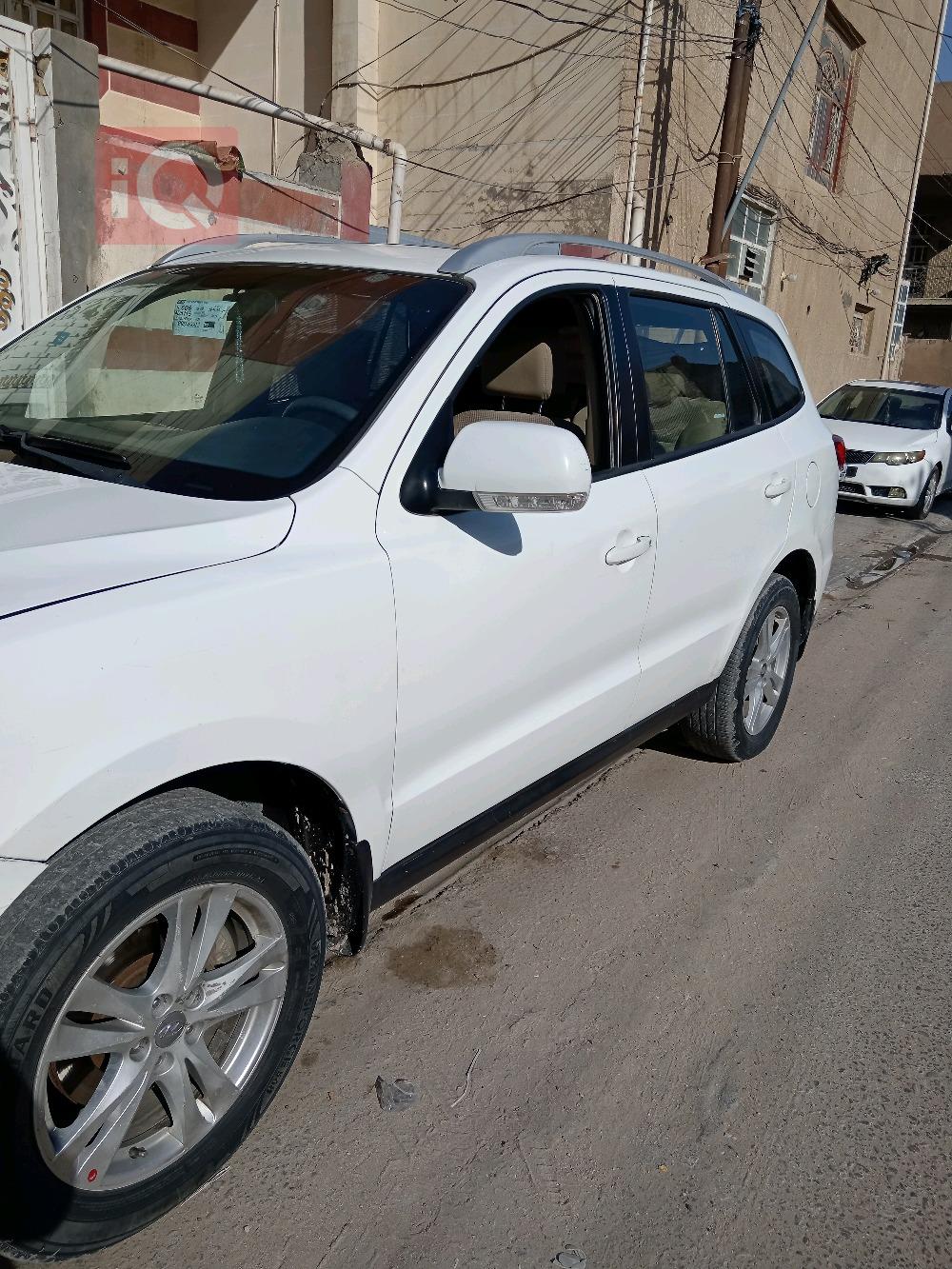 هيونداي سانتافي